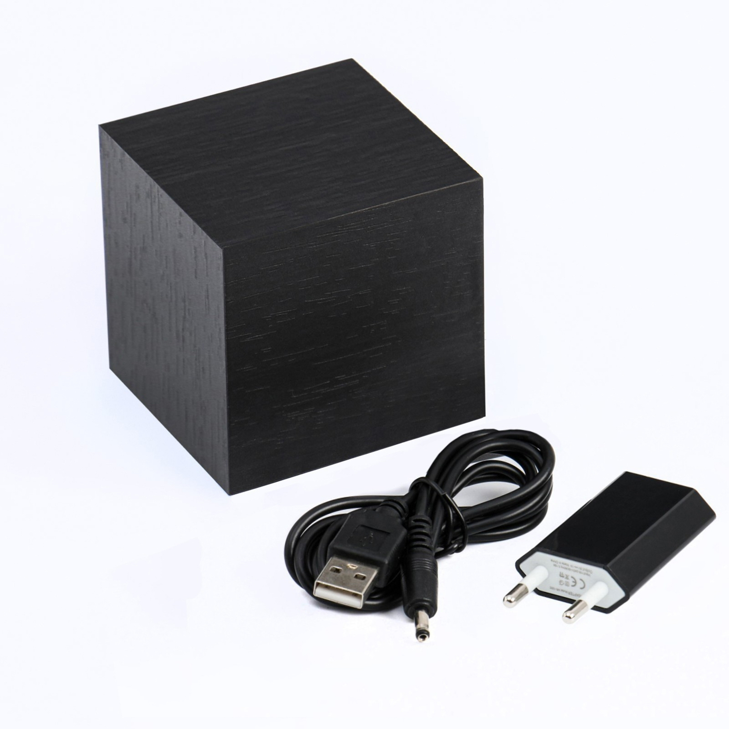 Часы настольные электронные "Цифра", 6.5 х 6.5 см, красная индикация  7533422