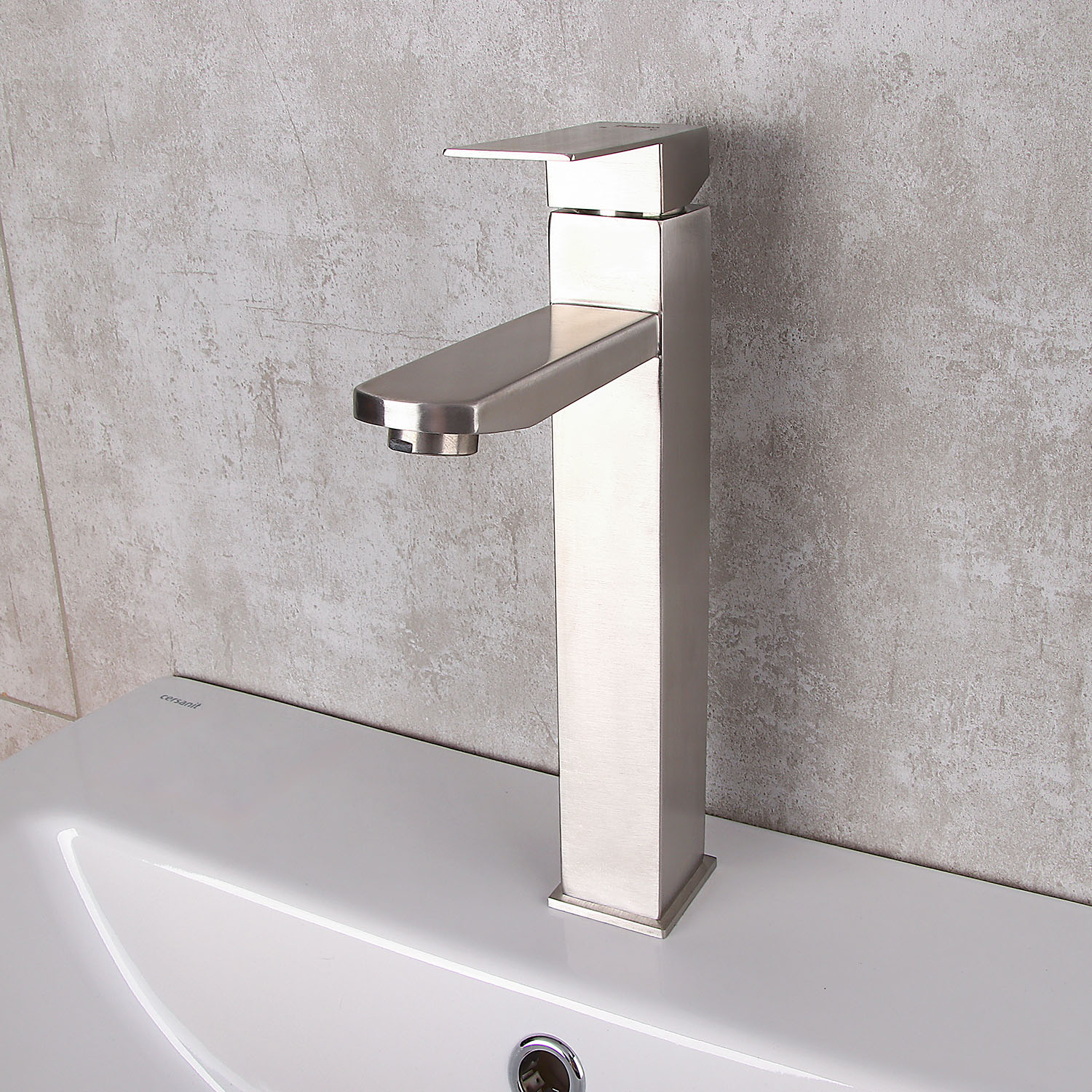 Смеситель для умывальника Potato P10304S-2 нерж. сталь *1/10 Смеситель для умывальника Potato P10304S-2 нерж. сталь *1/10